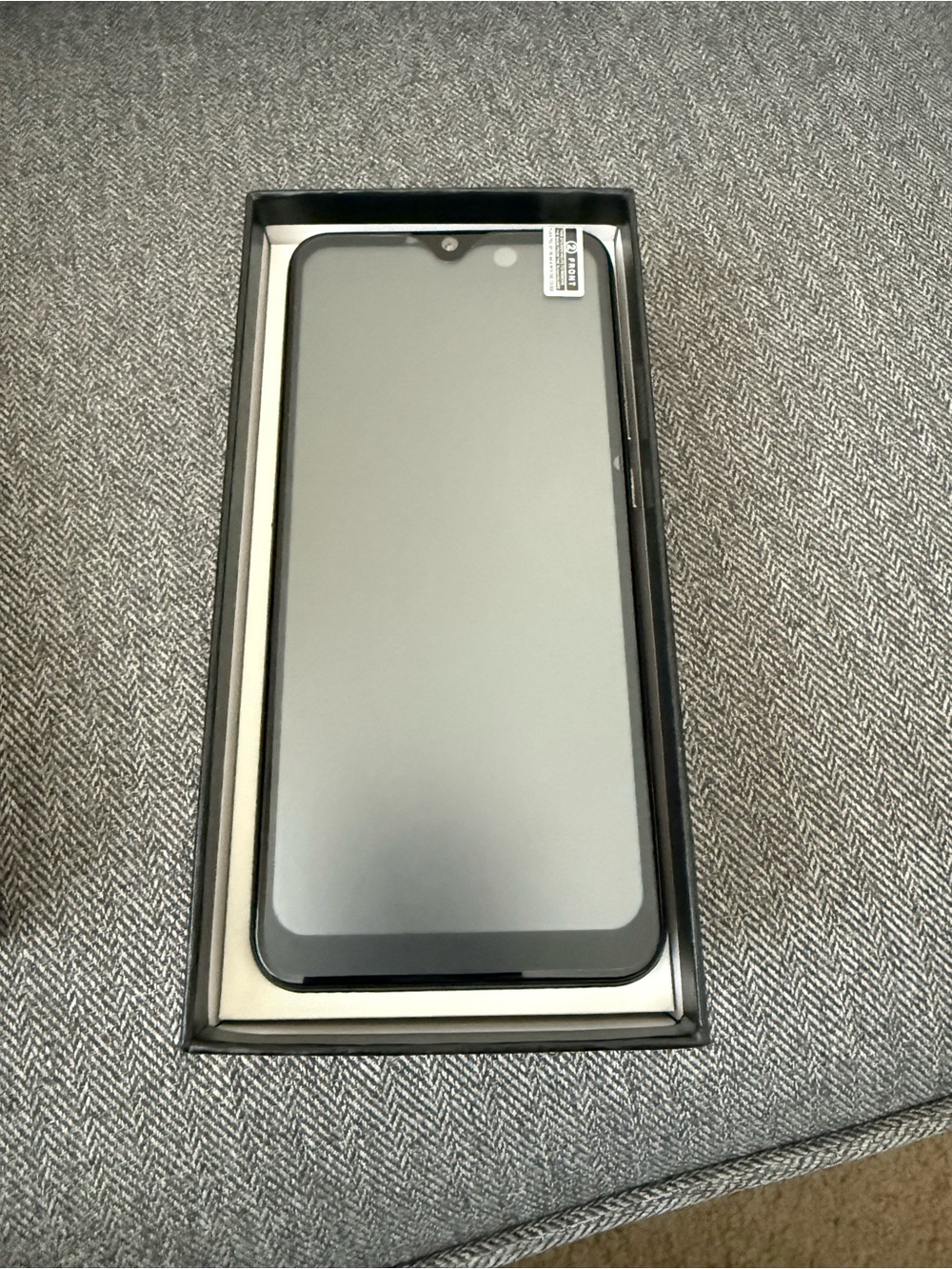 Android phone w/512GB unlocked